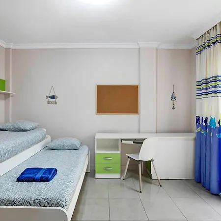 Isla Bonita San Juan Apartment *